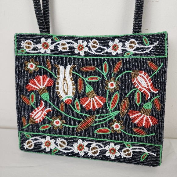 Vintage Handbag Glass Seed Beaded Floral Purse Black Red Flower Vietnamese - Picture 11 of 11